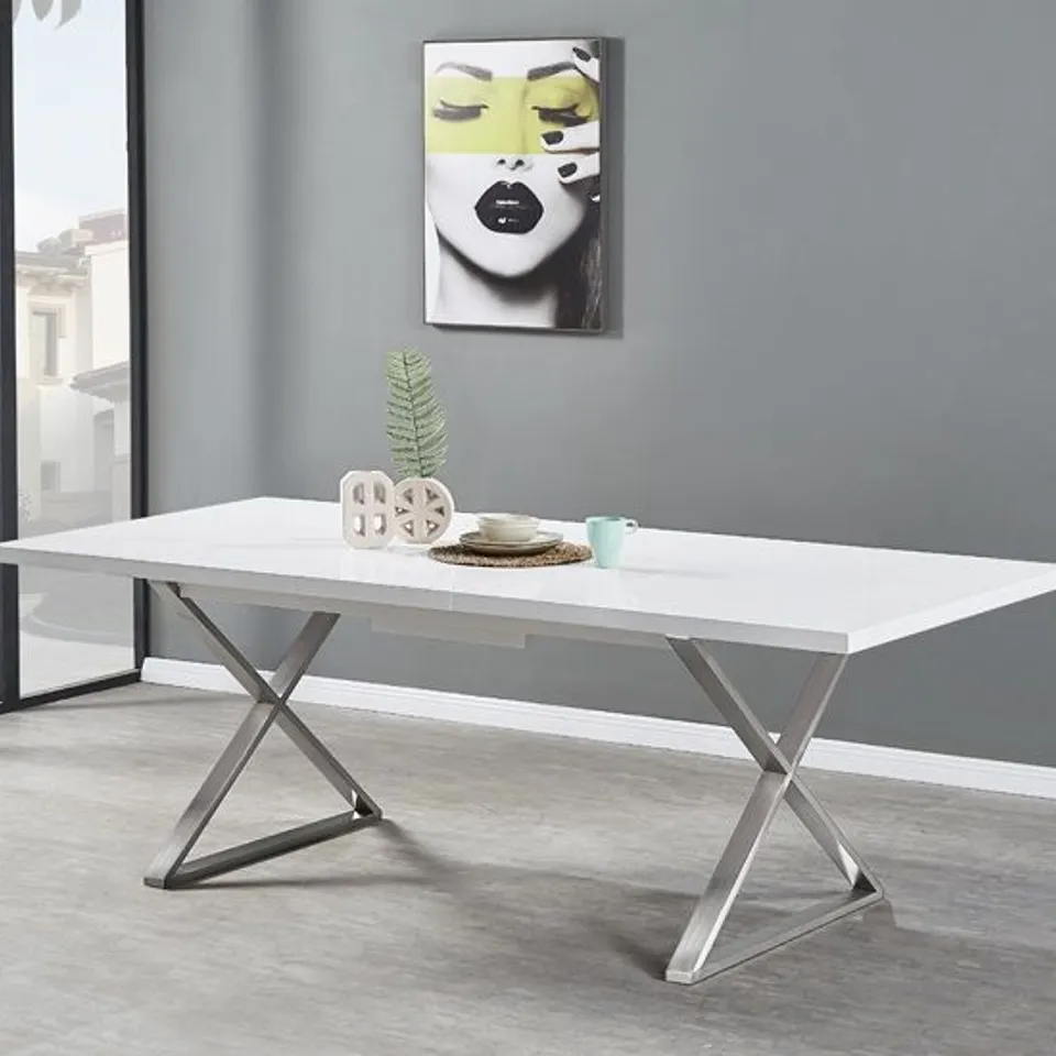 BRAND NEW BOXED MAYLINE EXTENDABLE DINING TABLE IN WHITE HIGH GLOSS (2 BOXES)