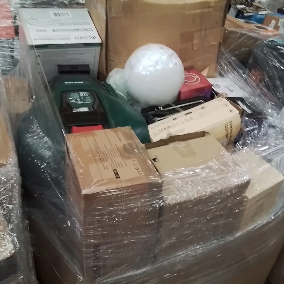 PALLET CONTAINING A LARGE QUANTITY OF ELECTRICAL PRODUCTS TO INCLUDE;HAIR DRYER,INSECT KILLER MACHINE,MASSAGER 