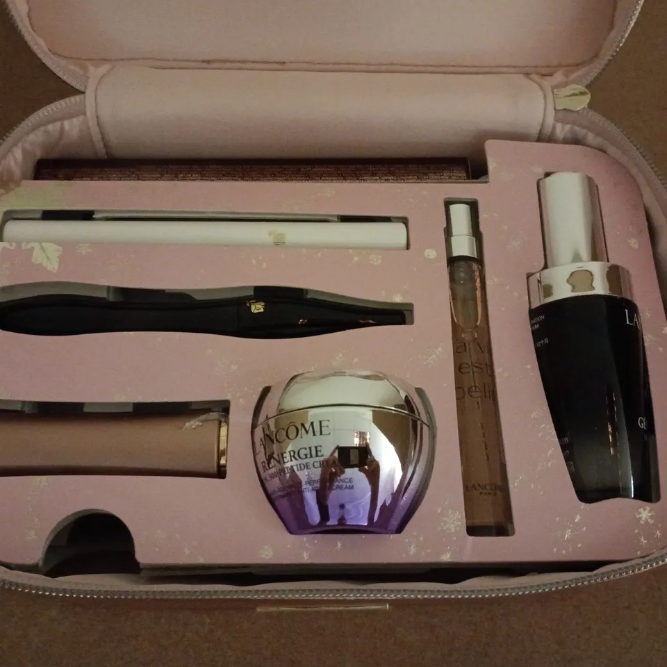 BOXED LANCOME BEAUTY BOX HOLIDAY LIMITED EDITION