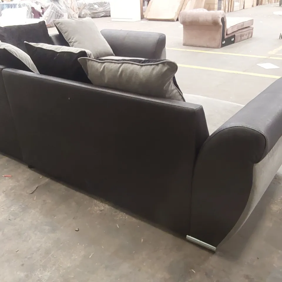QUALITY DESIGNER HILTON RIGHT HAND DOUBLE ARM CORNER GROUP SOFA