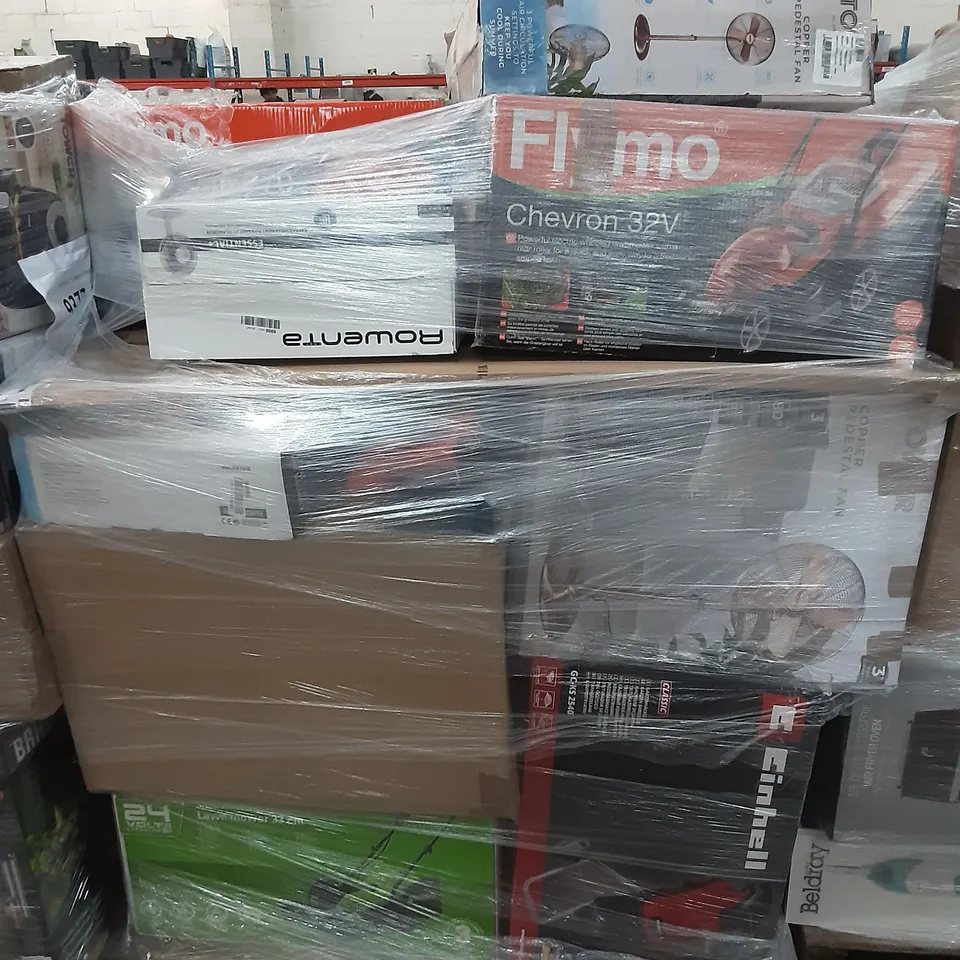PALLET OF APPROXIMATELY 15 ASSORTED PRODUCTS TO INCLUDE