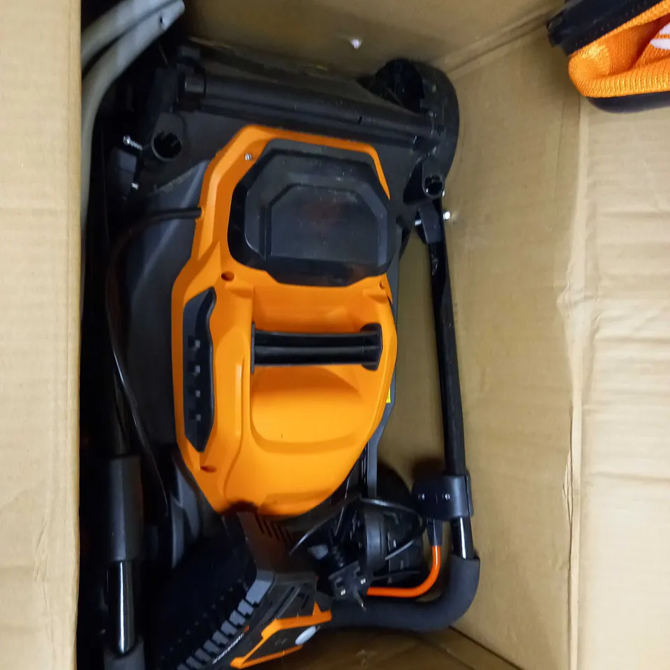 YARDFORCE 40V CORDLESS LAWNMOWER