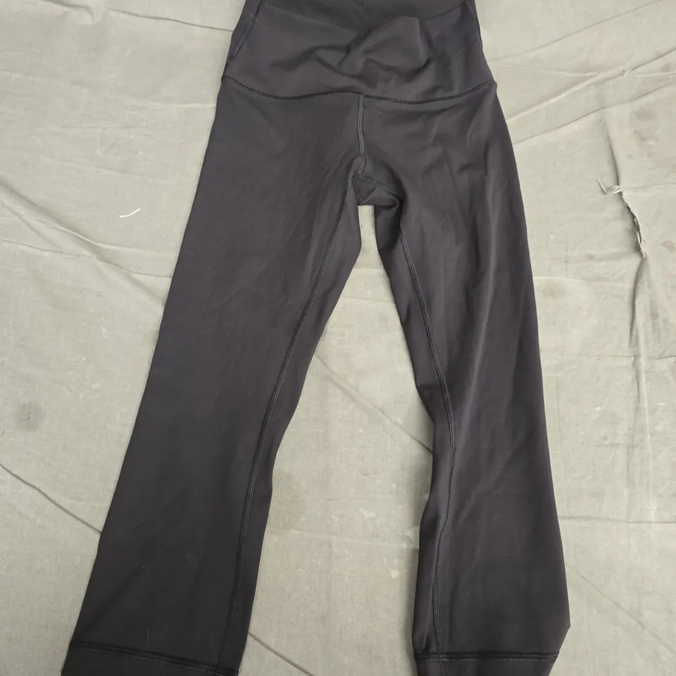 LULULEMON WOMEN'S LEGGINGS – (SIZE 6) – BLACK