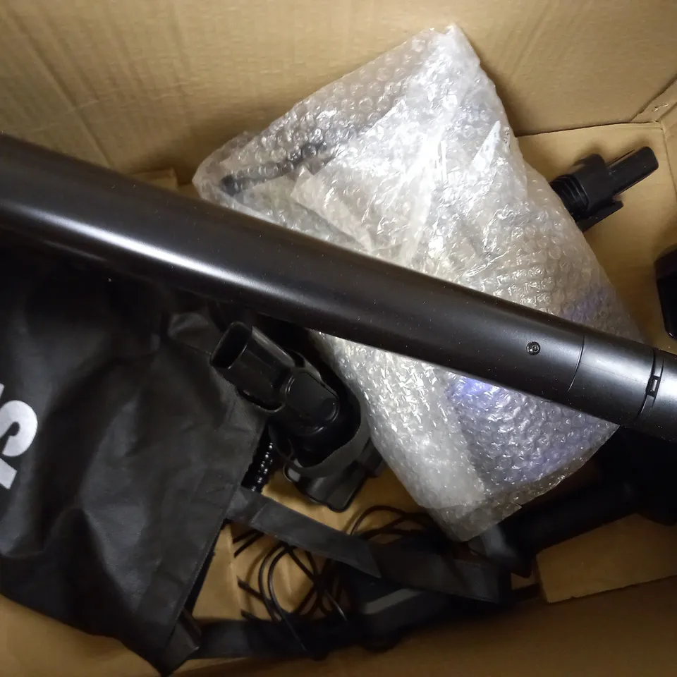 SHARK CORDLESS STICK VACUUM IZ390UKTQ