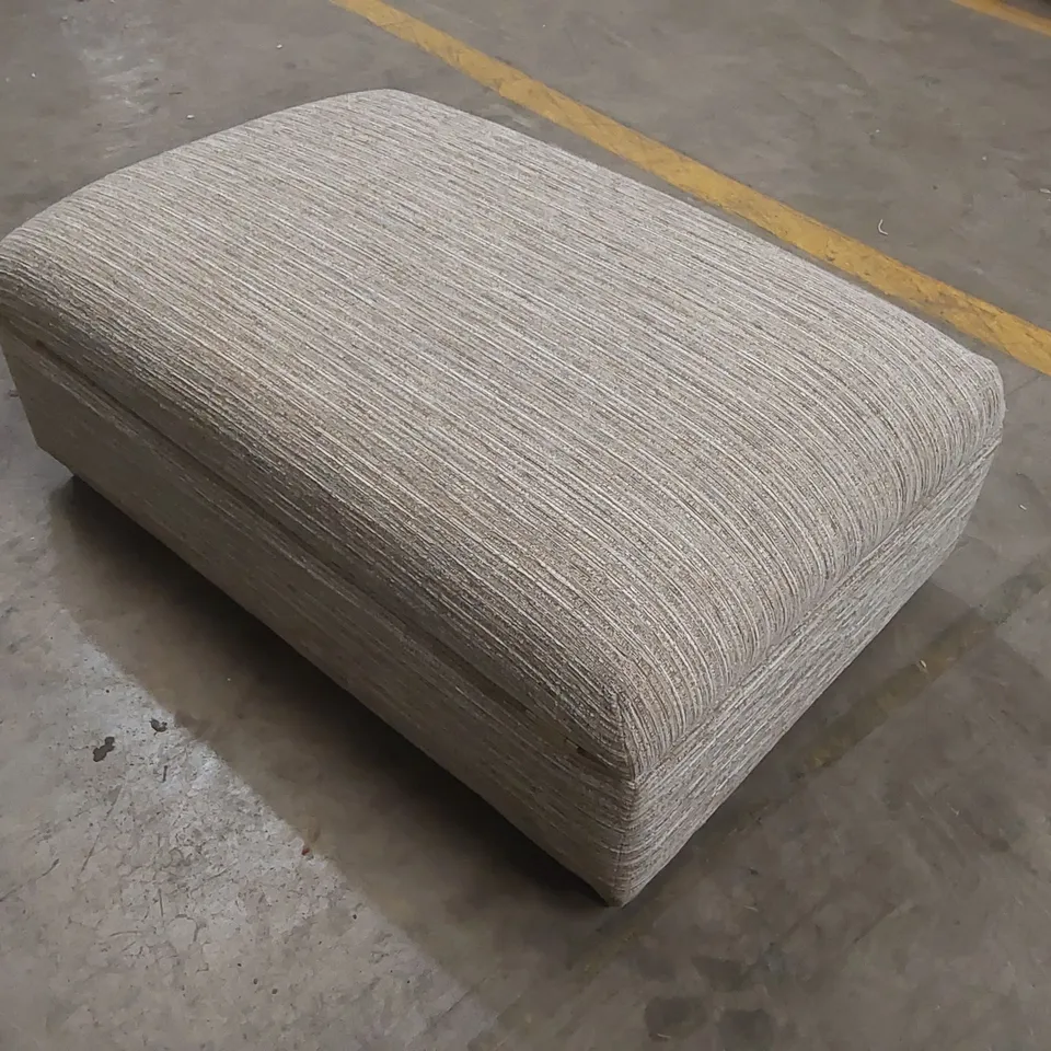 PARKER KNOLL UPHOLSTERED STORAGE FOOTSTOOL