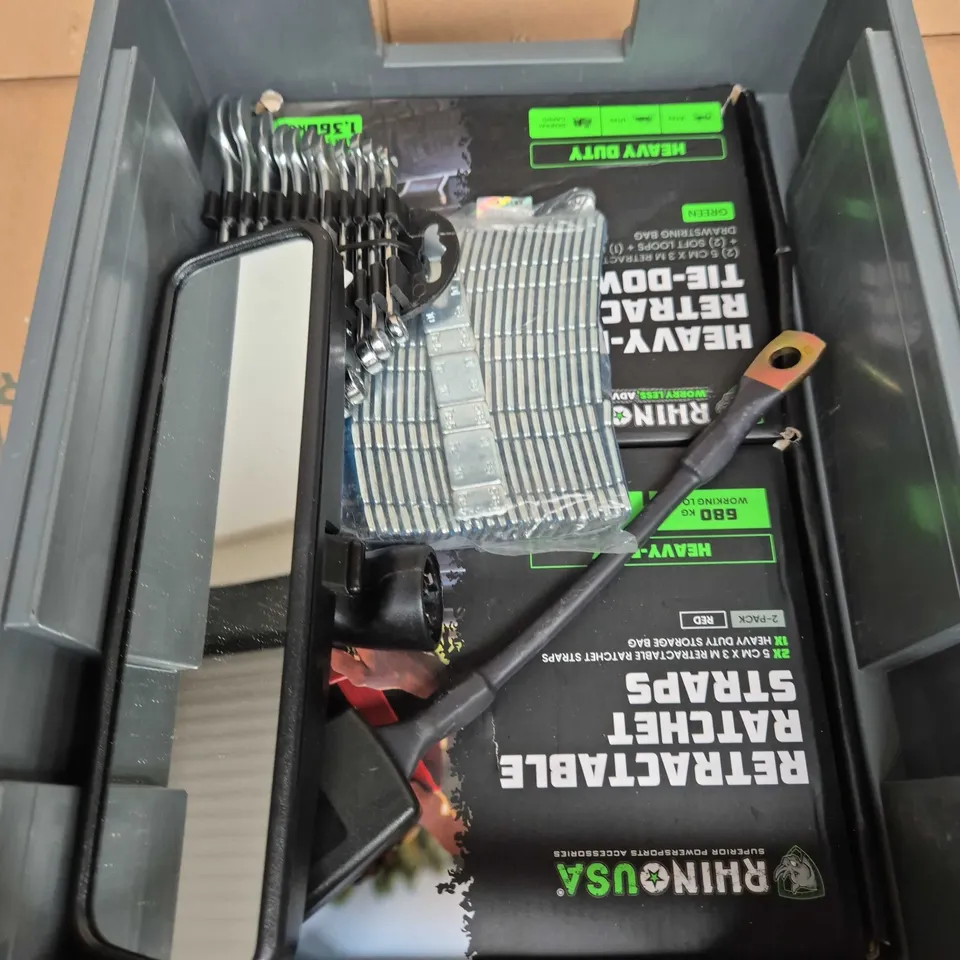 APPROXIMATELY 6 ASSORTED VEHICLE PARTS & ACCESSORIES