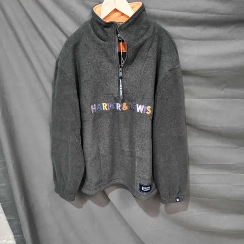 HARPER & LEWIS AUBIN 1/4 ZIP FLEECE – GREY, SIZE M