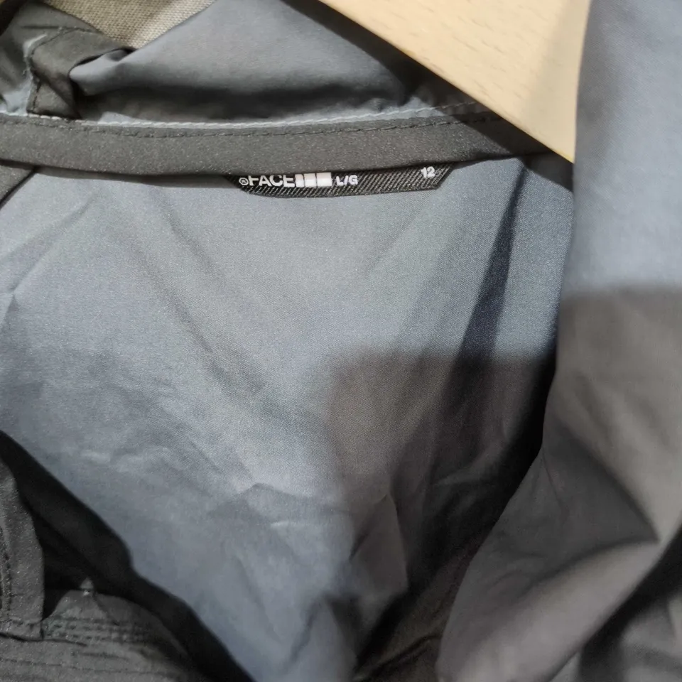 THE NORTH FACE WINDBREAKER JACKET – NAVY/BLACK, UK 12 (WOMEN)