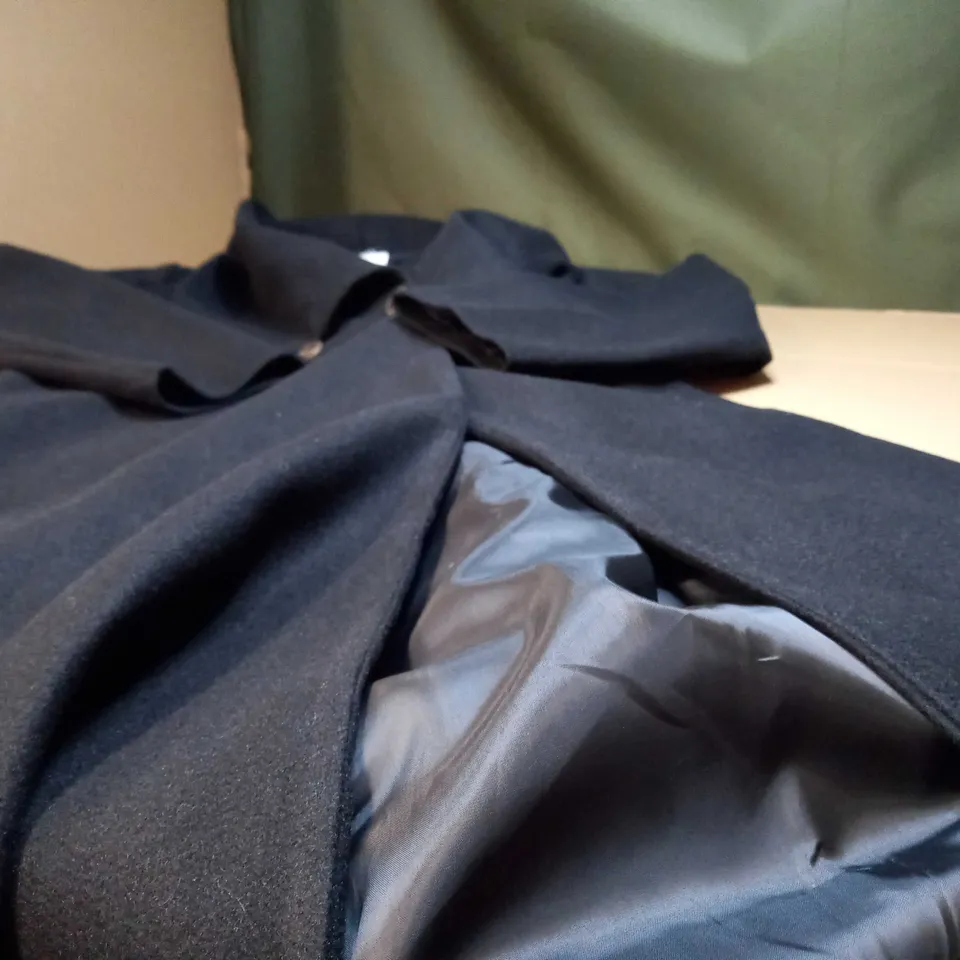 BOOHOO BLACK OVERSIZED COLLAR WOOL LOOK OVERCOAT - SIZE 10