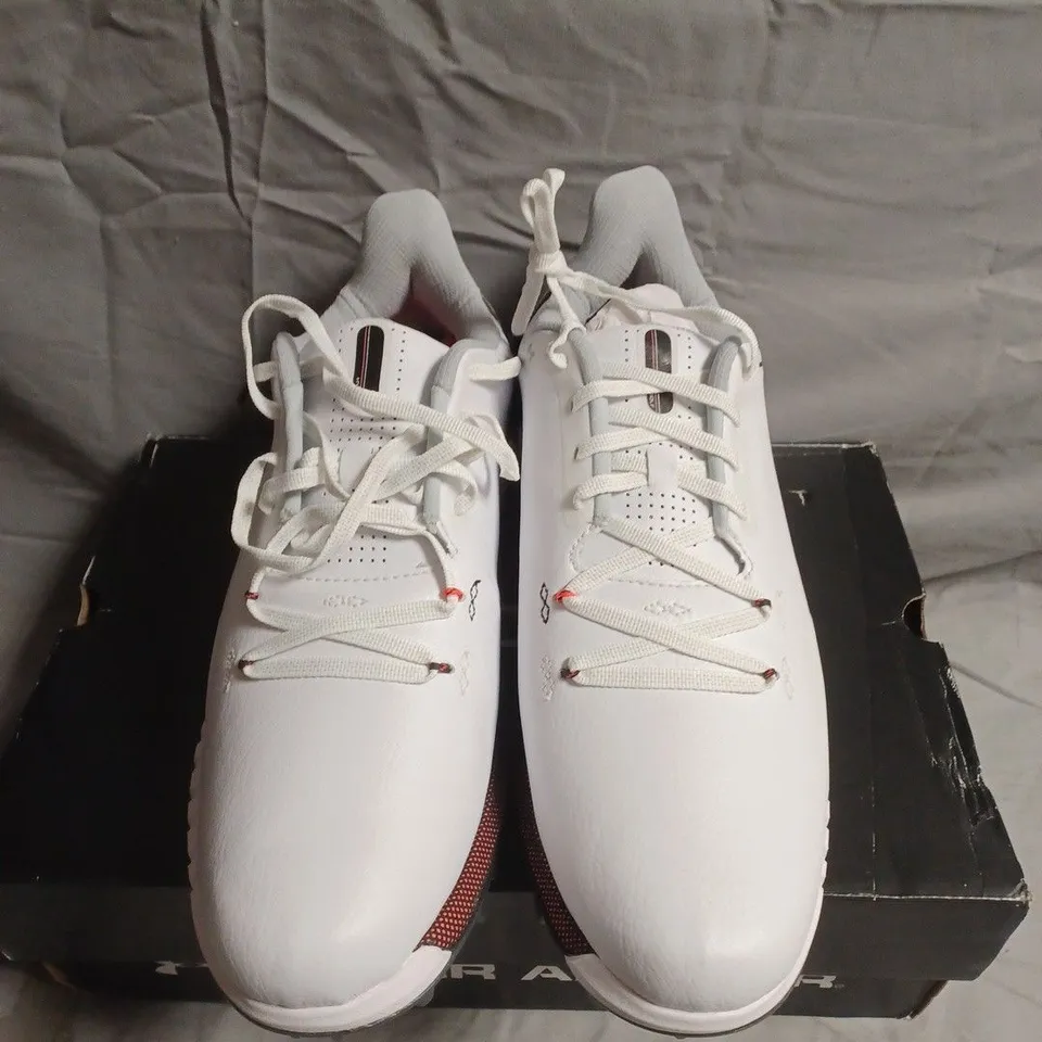 BOXED PAIR OF UNDER ARMOUR HOVR DRIVE SHOES – WHITE - UK SIZE 8