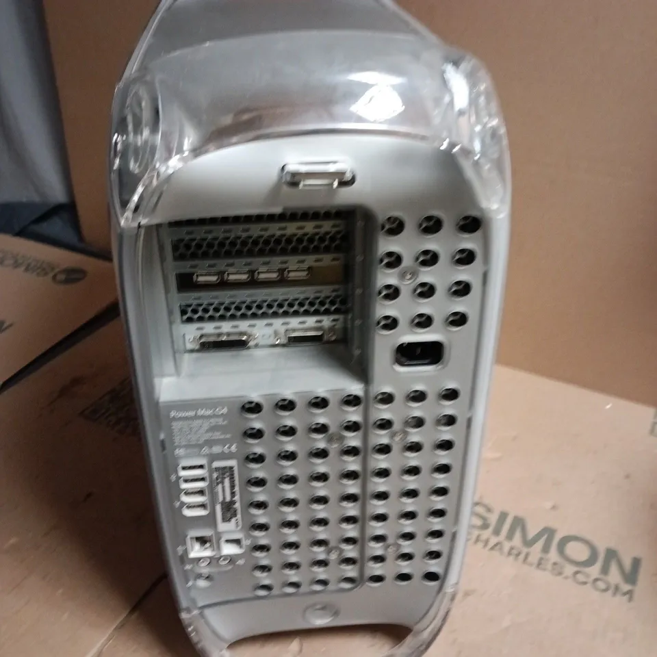APPLE POWER MAC G4 DESKTOP