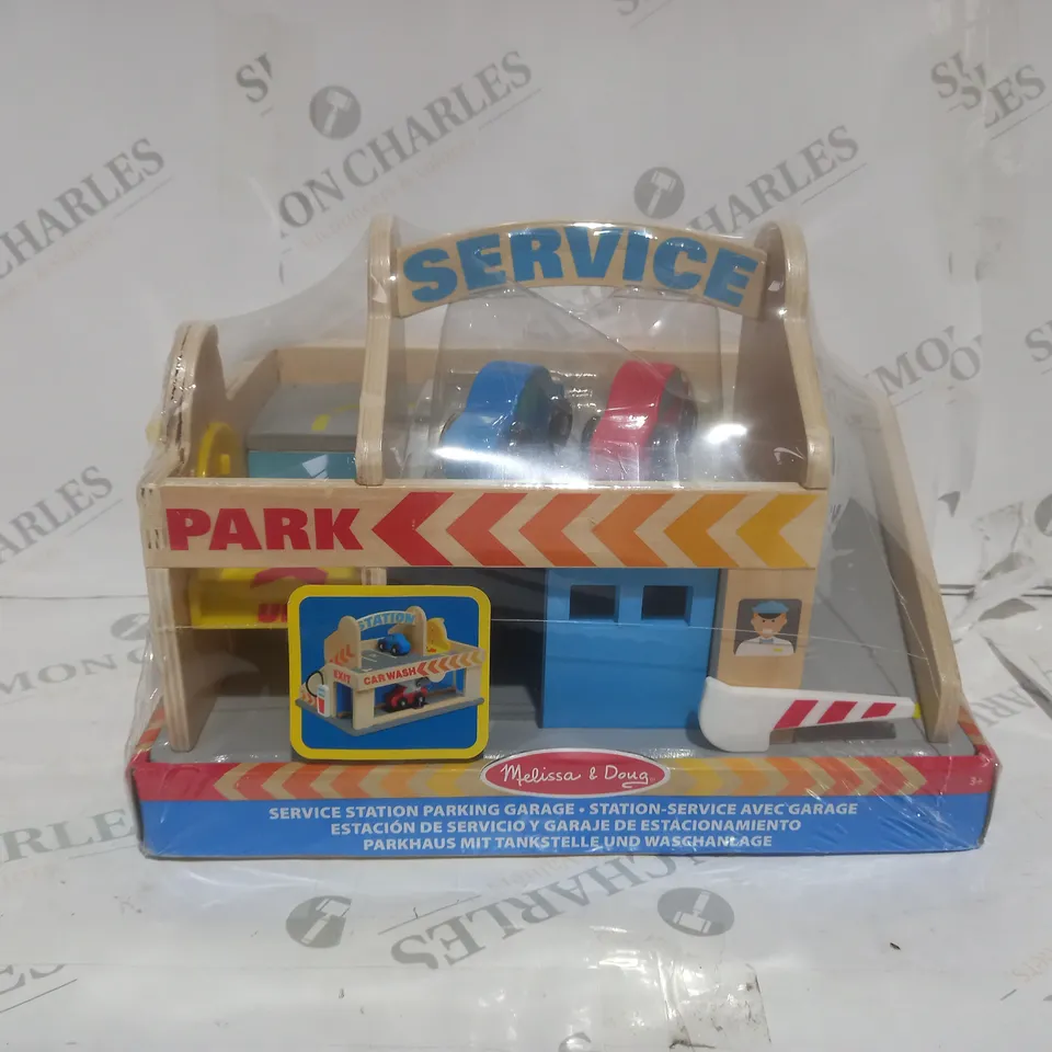 MELISSA & DOUG SERVICE STATION PARKING GARAGE 
