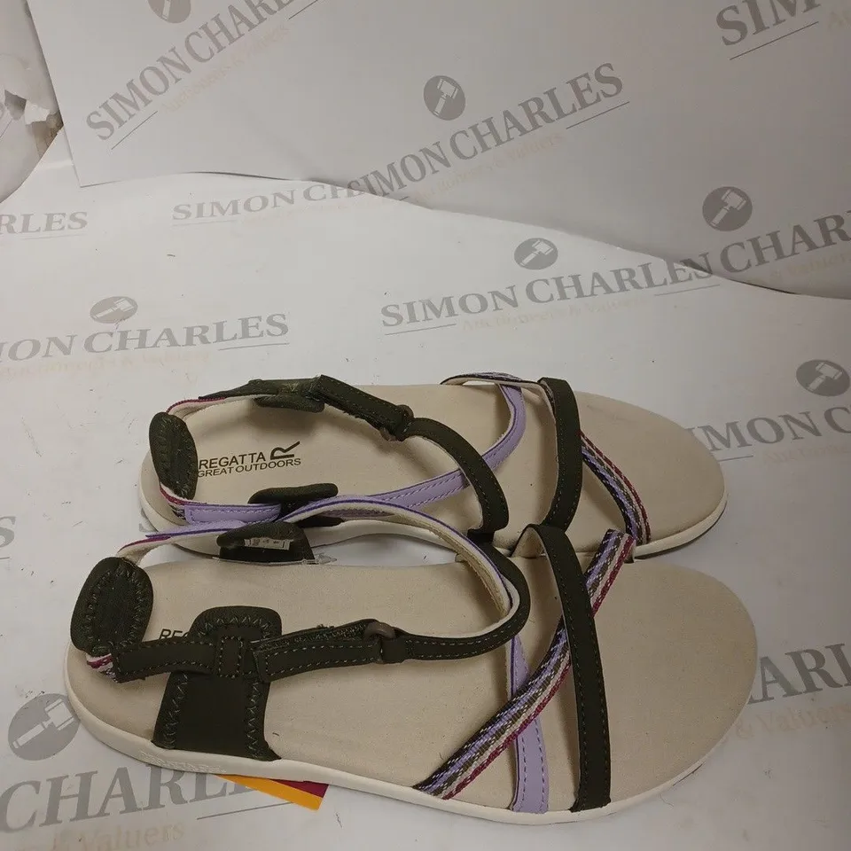 REGATTA LADY ROMA SANDALS SIZE 5