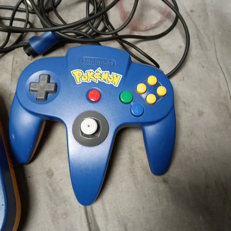 NINTENDO POKÉMON EDITION BLUE NINTENDO 64 MATCHING BLUE CONTROLLER - NUS-101(EUR)