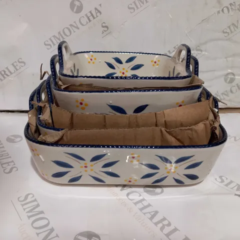 BOXED SET OF 5 BAKEWEAR TUBS