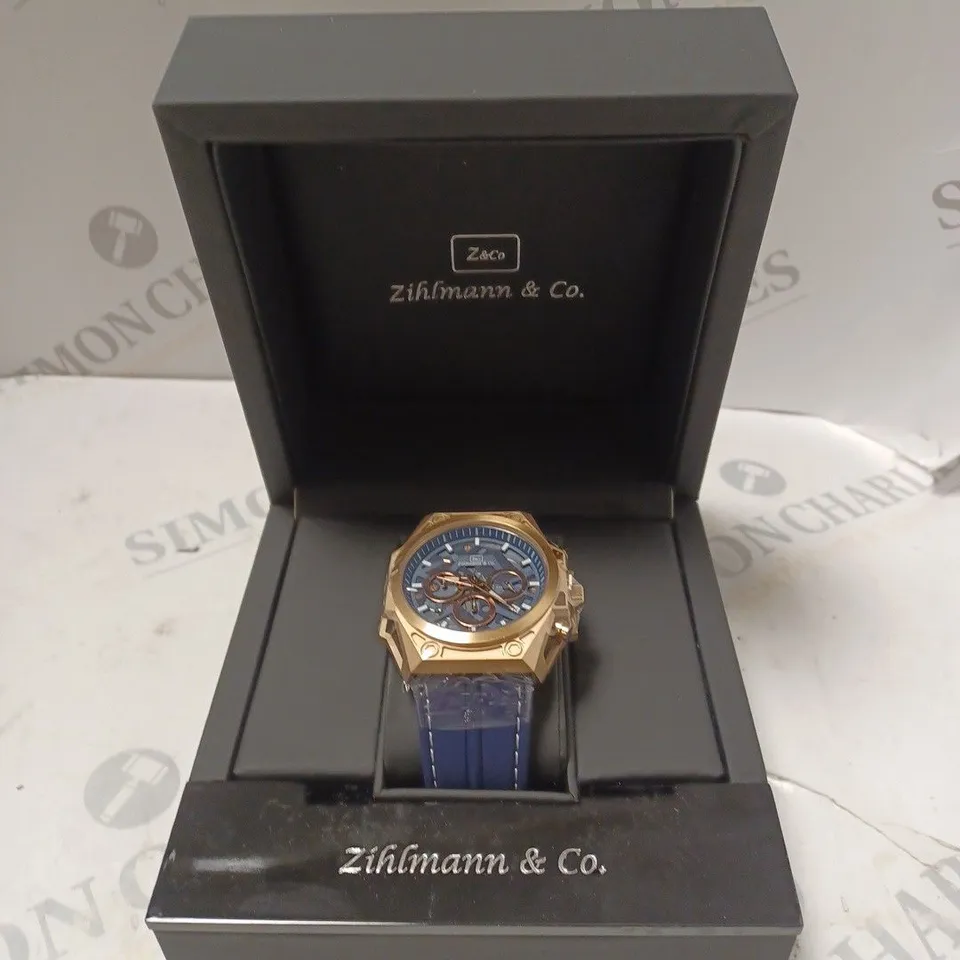 MEN’S ZIHLMANN & CO CHRONOGRAPH WATCH – MODEL ZC100 – STAINLESS STEEL CASE – BLUE DIAL WITH SUB DIALS – 5ATM WATER RESISTANT – BLUE STRAP