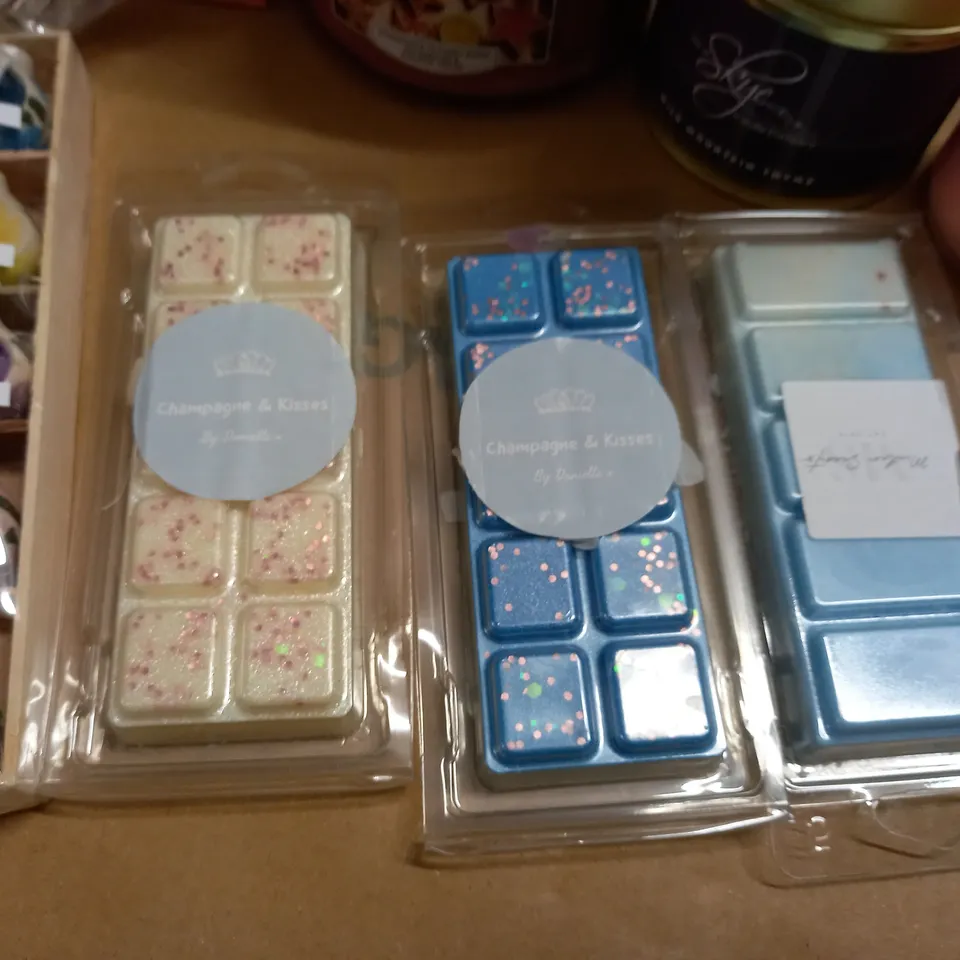 LOT OF 12 ASSORTED FRAGRANCED CANDLES AND WAX MELTS