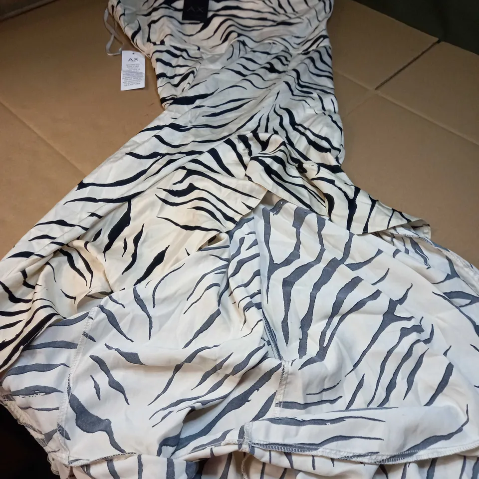 AX PARIS STONE/BLACK SATIN MIDI DRESS - SIZE 16