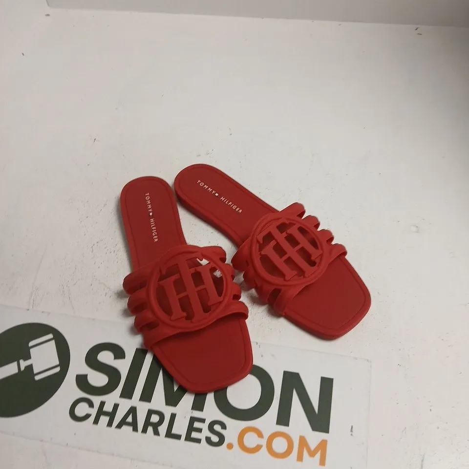 TOMMY HILFIGER RED SLIDES – WOMEN'S SANDALS UK 10