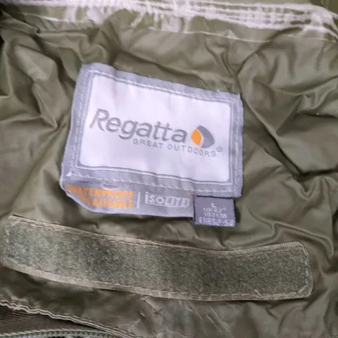 REGATTA GREAT OUTDOORS HOODED OLIVE GREEN WATERPROOF JACKET