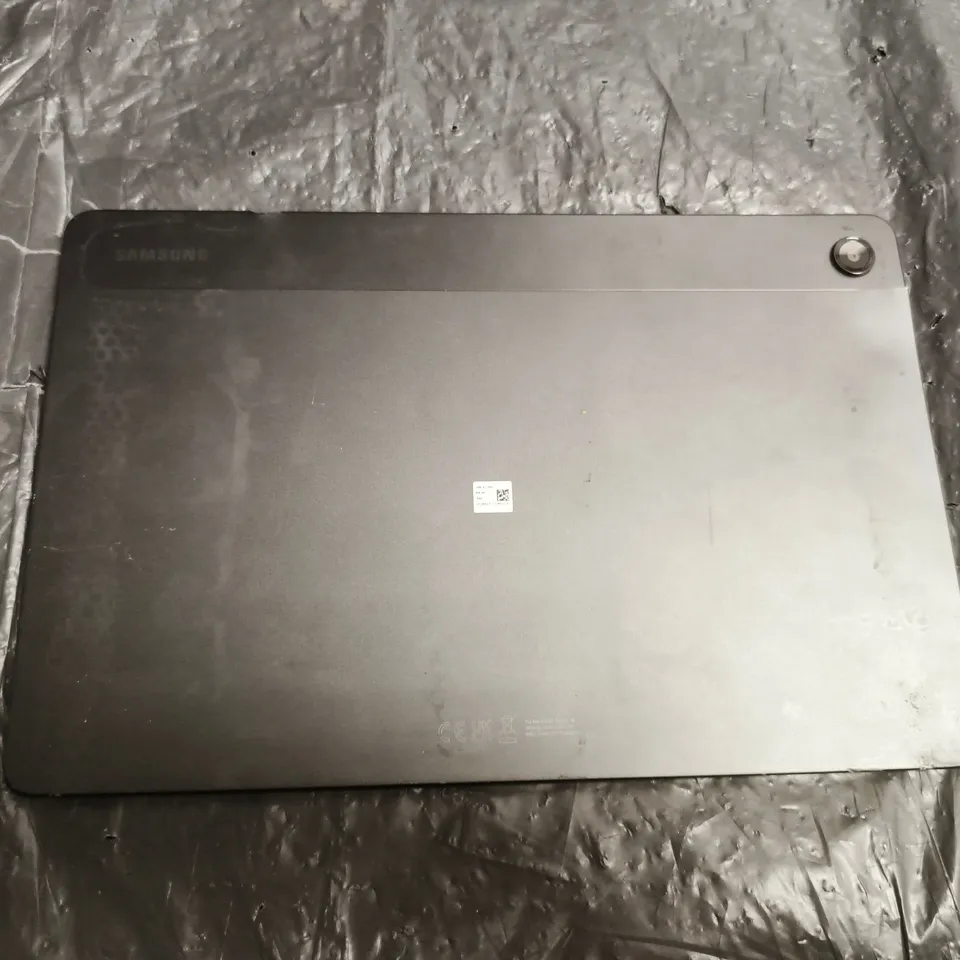 SAMSUNG TABLET – BLACK - SM-X216B