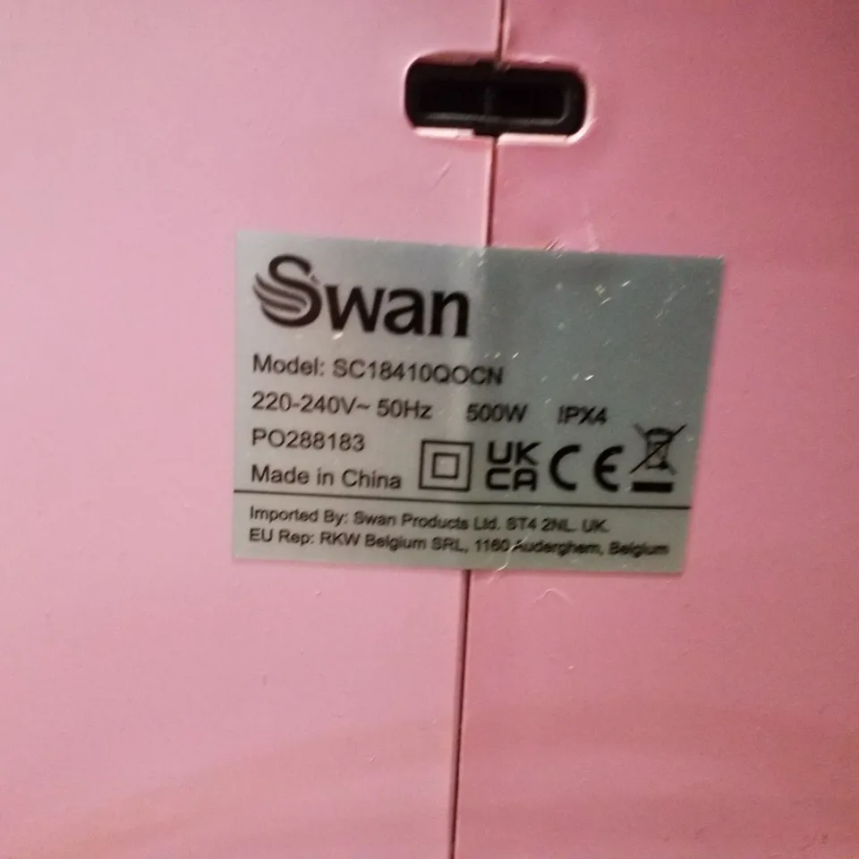 BOXED SWAN X LYNSEY 500W HANDHELD CARPET CLEANER