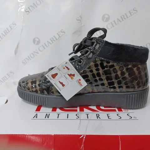 RIEKER TRAINER BOOT SIDE ZIP BLACK PATENT MULTI COLOURED - SIZE UK 7.5 - BOXED