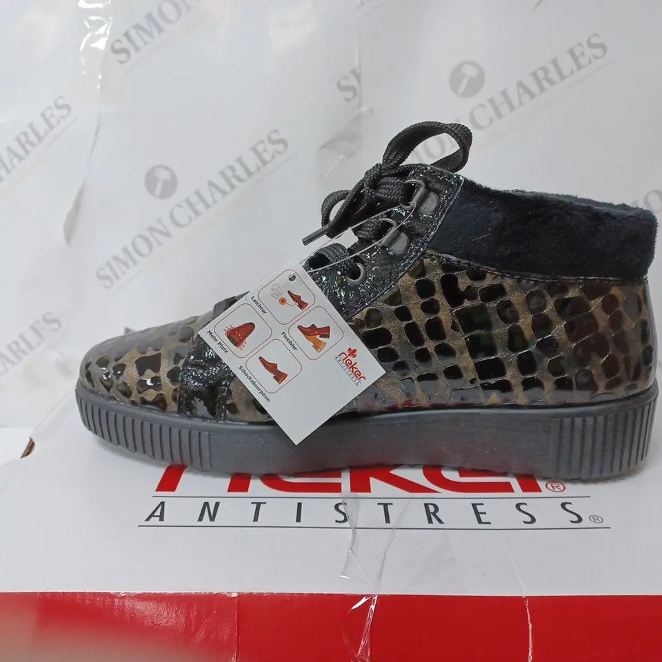 RIEKER TRAINER BOOT SIDE ZIP BLACK PATENT MULTI COLOURED - SIZE UK 7.5 - BOXED 