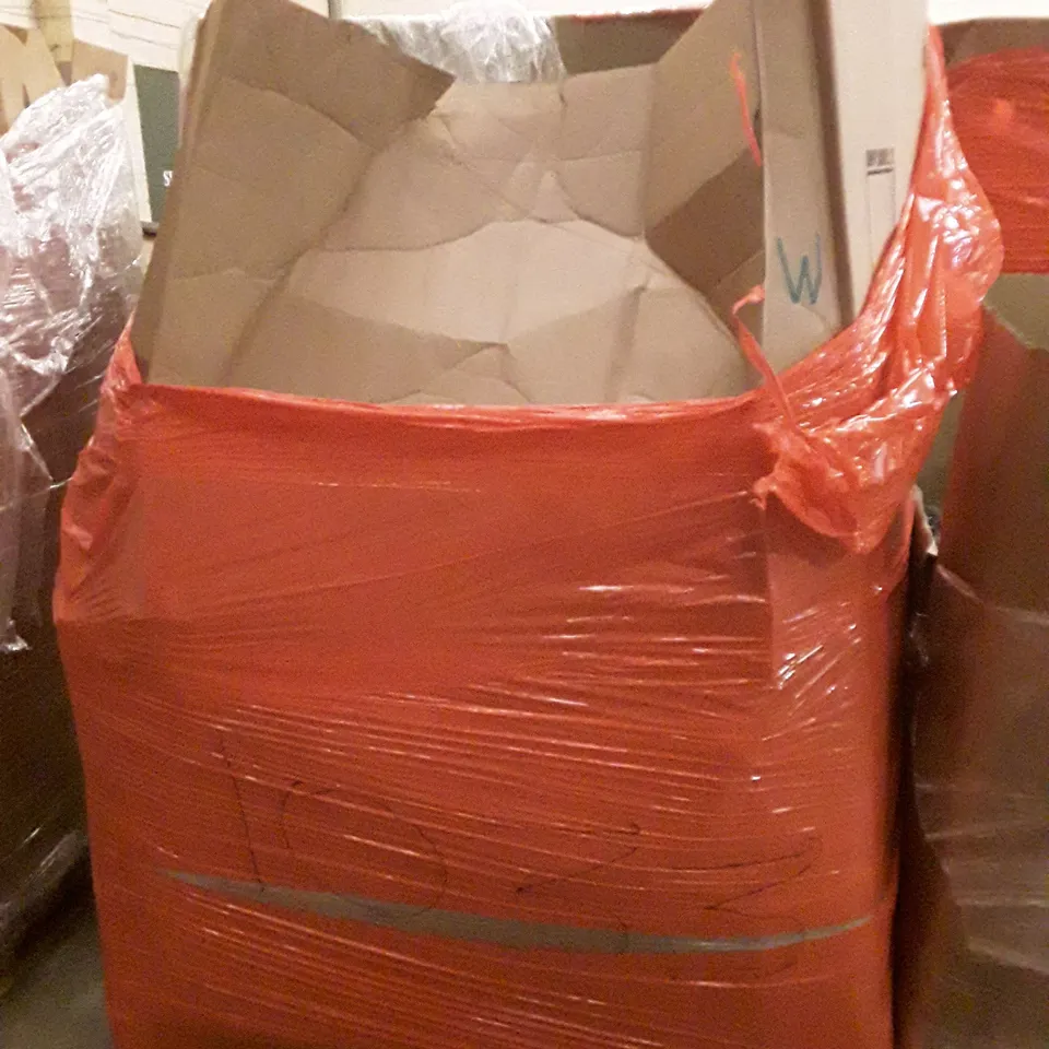 PALLET OF ASSORTED PRODUCTS INCLUDING GLASS CHAIR MAT, 2.6M SINGLE TELESCOPIC LADDER, BATH RAIL, KIDS METAL DETECTOR, PVC CONTACT PAPER  