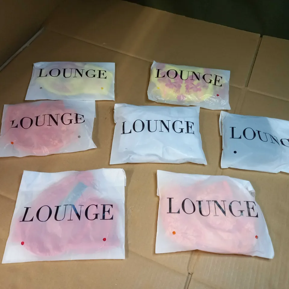 LOT OF APPROX 7 PACKAGED/SEALED LOUNGE ASSORTED UNDERWEAR VARING IN SIZES/STYLE/COLOUR