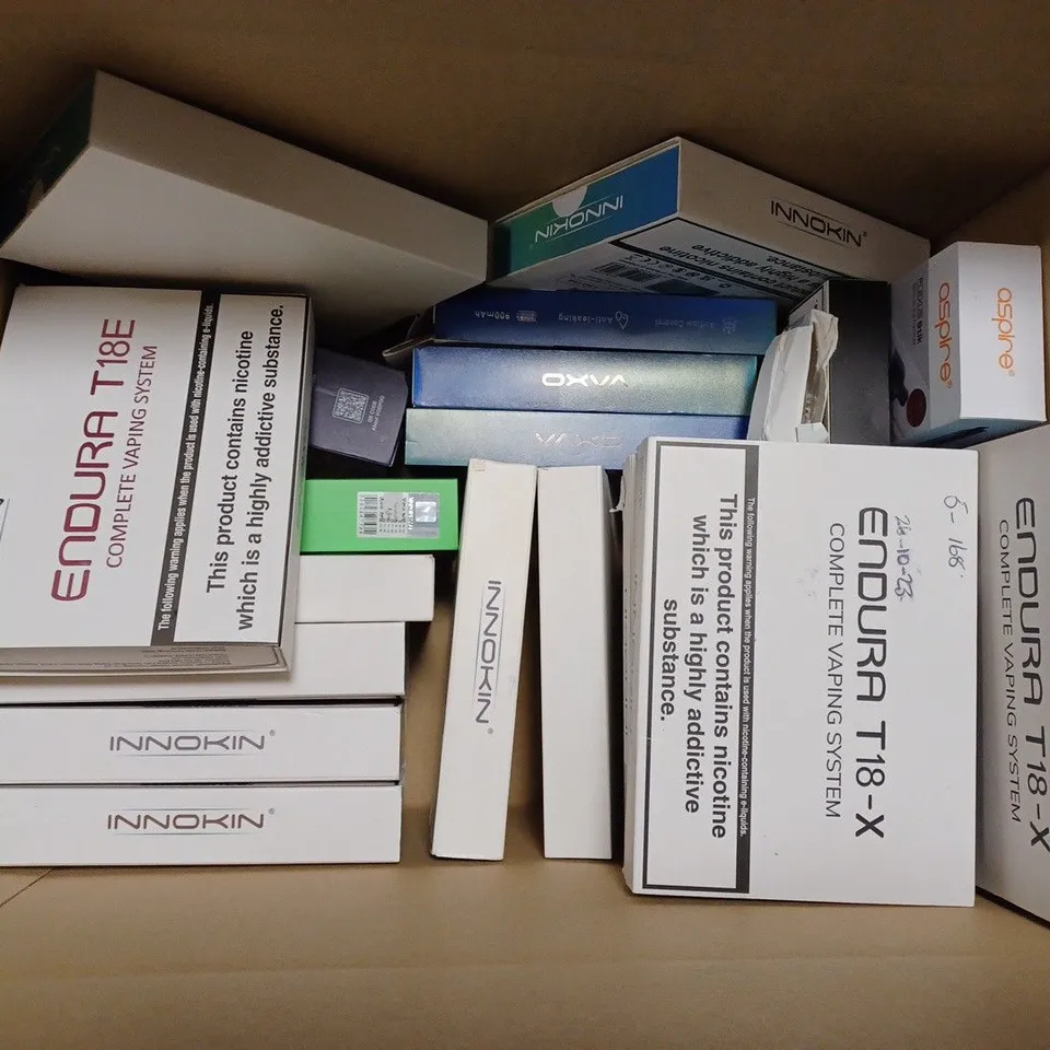 APPROXIMATELY 20 BOXED E-CIGARETTES TO INCLUDE VAPORESSO XROS 3  , INNOKIN ENDURA T18 - X , VOOPOO VINCI 3 , ETC 