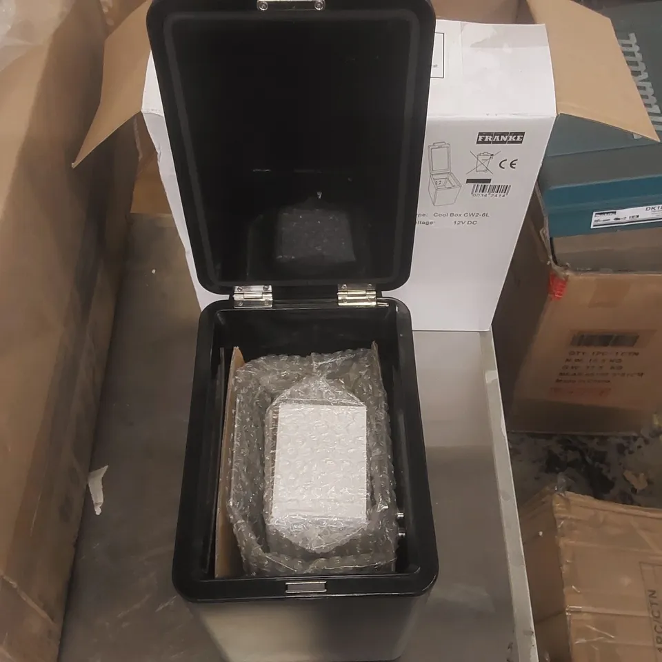 BOXED FRANKE COOL BOX