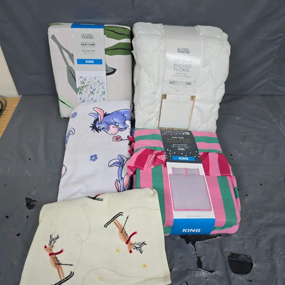 LARGE BOXOF APPROX 10 ASSORTED DUVET SETS AND TOWELS