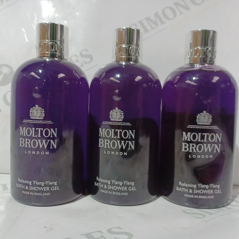 BOXED MOLTON BROWN SET OF 3 BATH AND SHOWER GEL BOTTLES (300ML)
