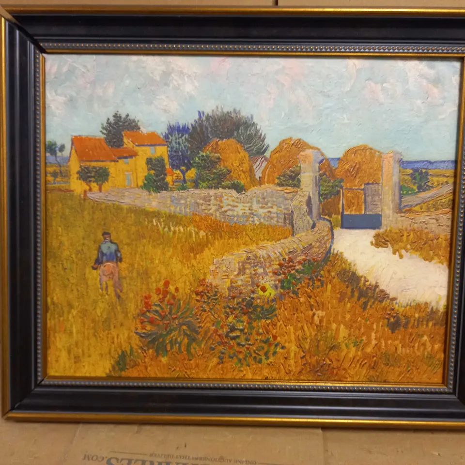 DECORATIVE WALL CANVAS IN FRAME