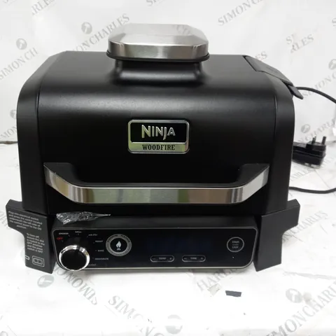 NINJA WOODFIRE ELECTRIC BBQ GRILL & SMOKER OG701UKQ