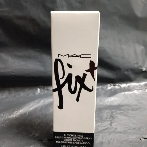 MAC FIX+ ALCOHOL-FREE MULTITASKING SETTING SPRAY (100ML)
