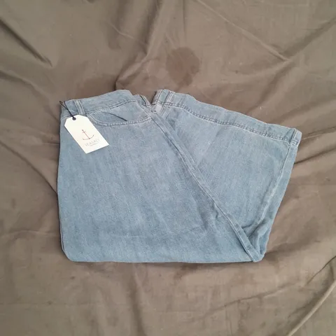 SEASALT CORNWALL BOWLINE SKIRT IN LIGHT WASH RAIN SIZE 10