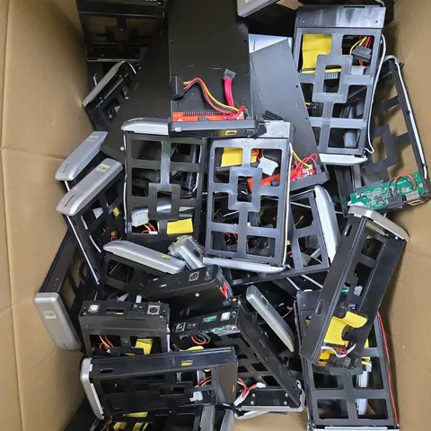APPROXIMATELY 30 ASSORTED ELECTRICAL COMPONENTS & PARTS - COLLECTION ONLY 