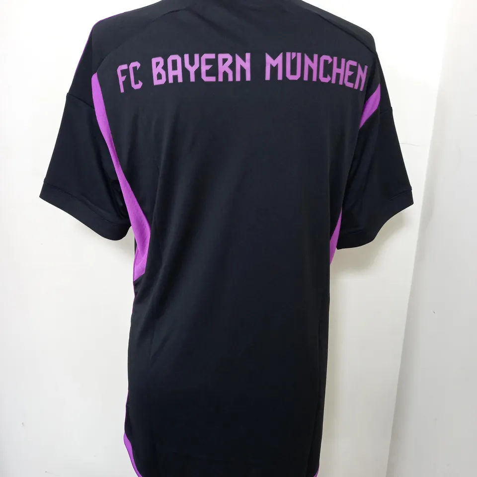 BAYERN MUNICH FC 3RD SHIRT SIZE M