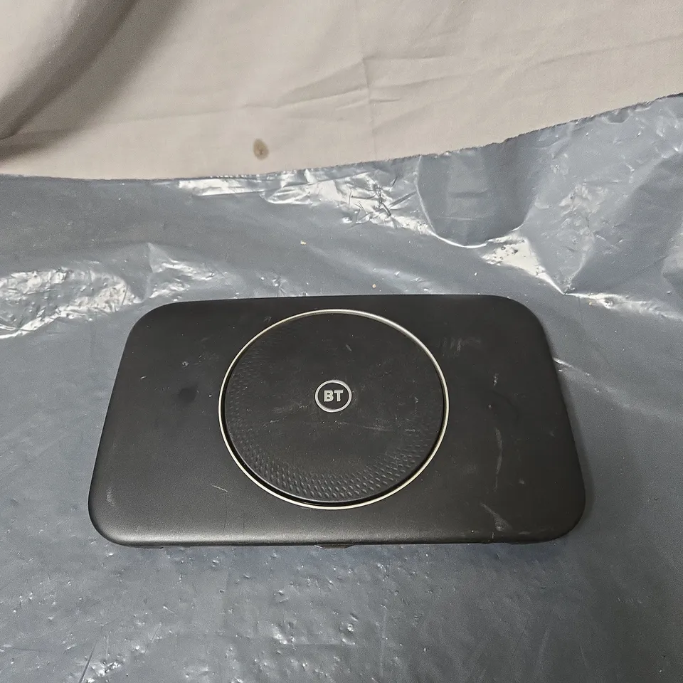 BT BUSINESS SMART HUB 2 ROUTER - BLACK