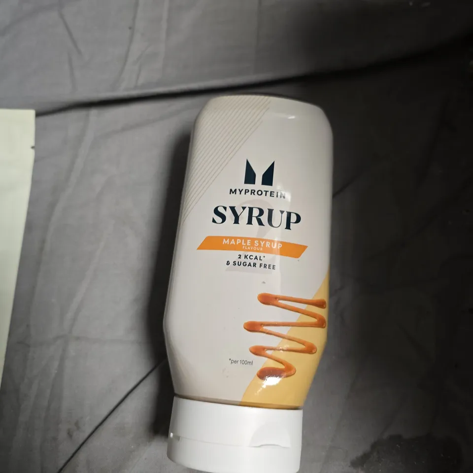 APPROXIMATELY 6 ASSORTED FOOD ITEMS INCLUDING MASONS MEAT JERKY , MYPROTEIN SYRUP AND GNOCCHI BAKE RECIPE KIT