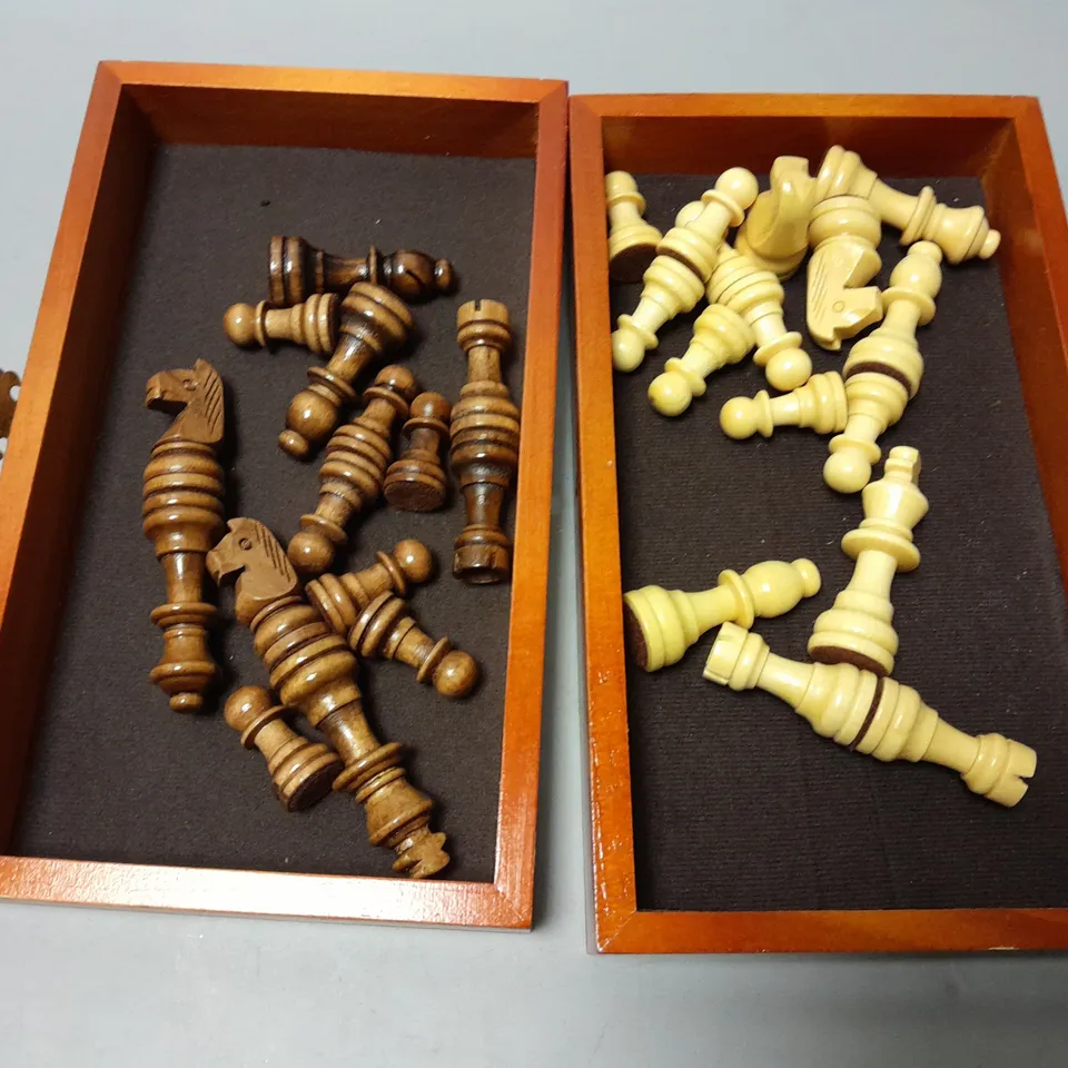 BOXED GOKI WOODEN CHESS SET