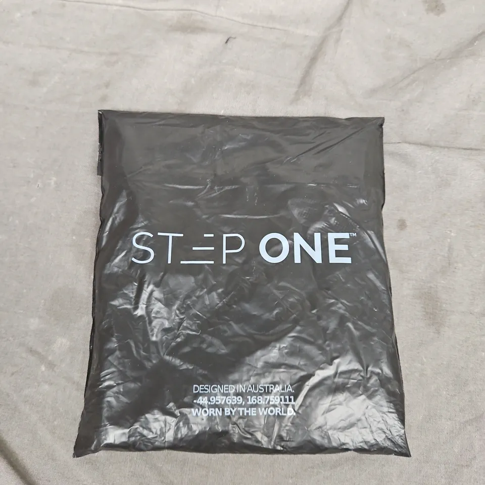 STEP ONE TRUNKS - SIZE XL