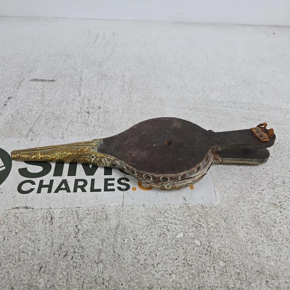 VINTAGE EMBOSSED BRASS AND WOOD FIRE BELLOWS WITH SHIP DESIGN