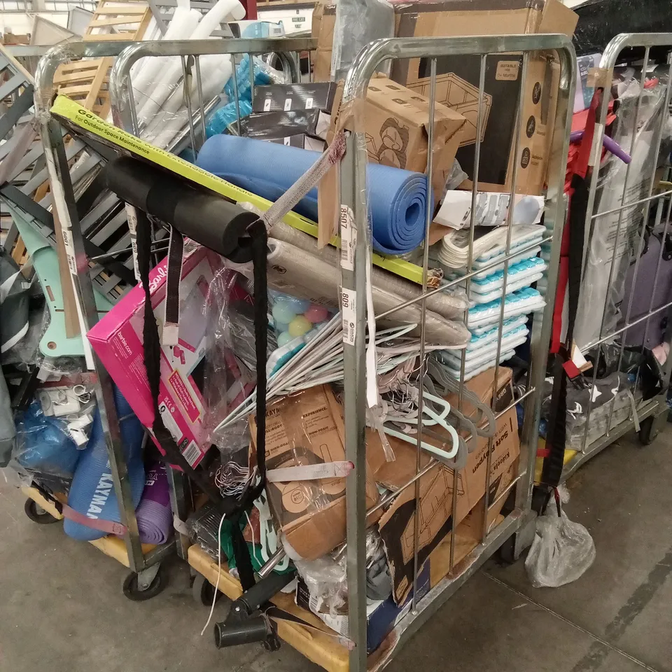 CAGE OF ASSORTED HOUSEHOLD GOODS AND PRODUCTS TO INCLUDE; BABY PRODUCTS, CLOTHES HANGERS, SPORTS GOODS ETC - CAGE NOT INCLUDED