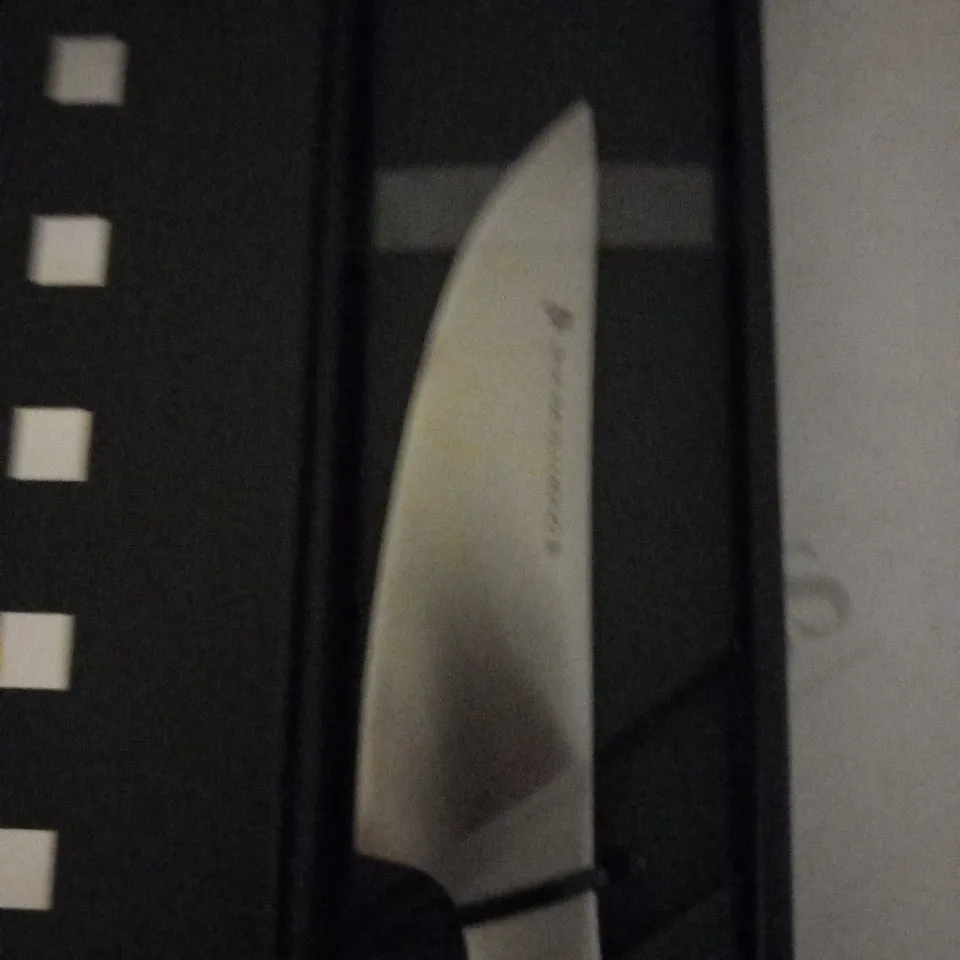 BRAND NEW BOXED SHA RA KU MONO MOLYBDENUM VANADIUM STEEL FJ-03 13CM DEBA KNIFE