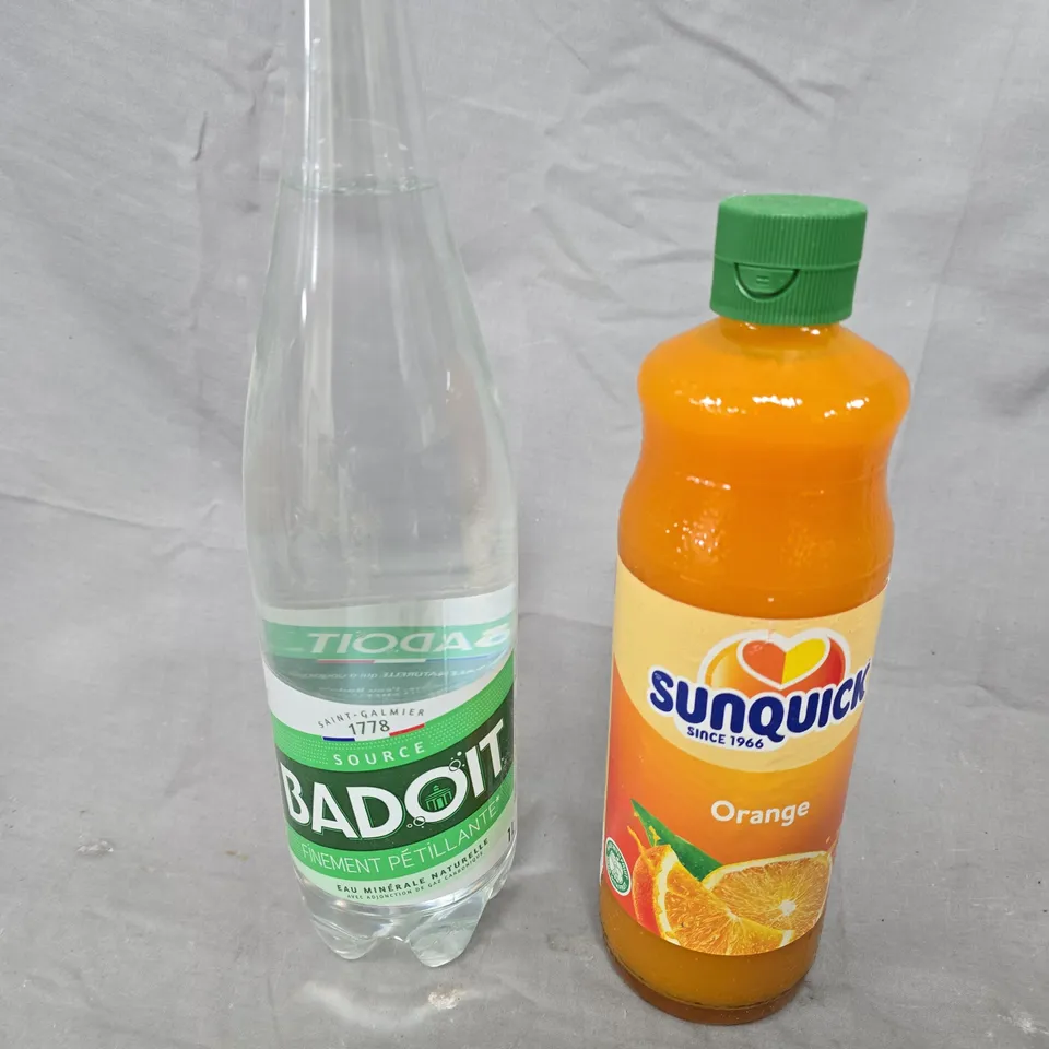 APPROXIMATELY 6 ASSORTED DRINK PRODUCTS TO INCLUDE BADOIT & SUNQUICK 