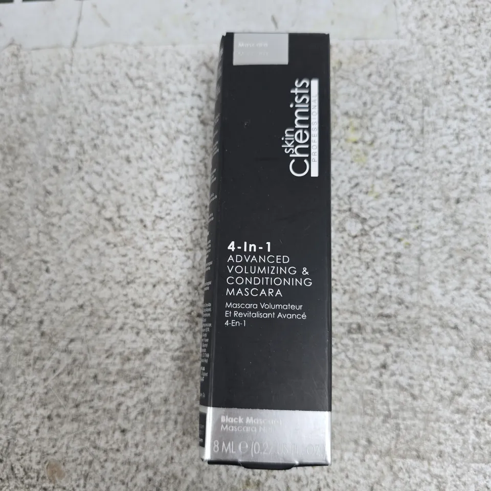 SKINCHEMISTS PROFESSIONAL 4-IN-1 ADVANCED VOLUMISING & CONDITIONING MASCARA – BLACK, 8ML