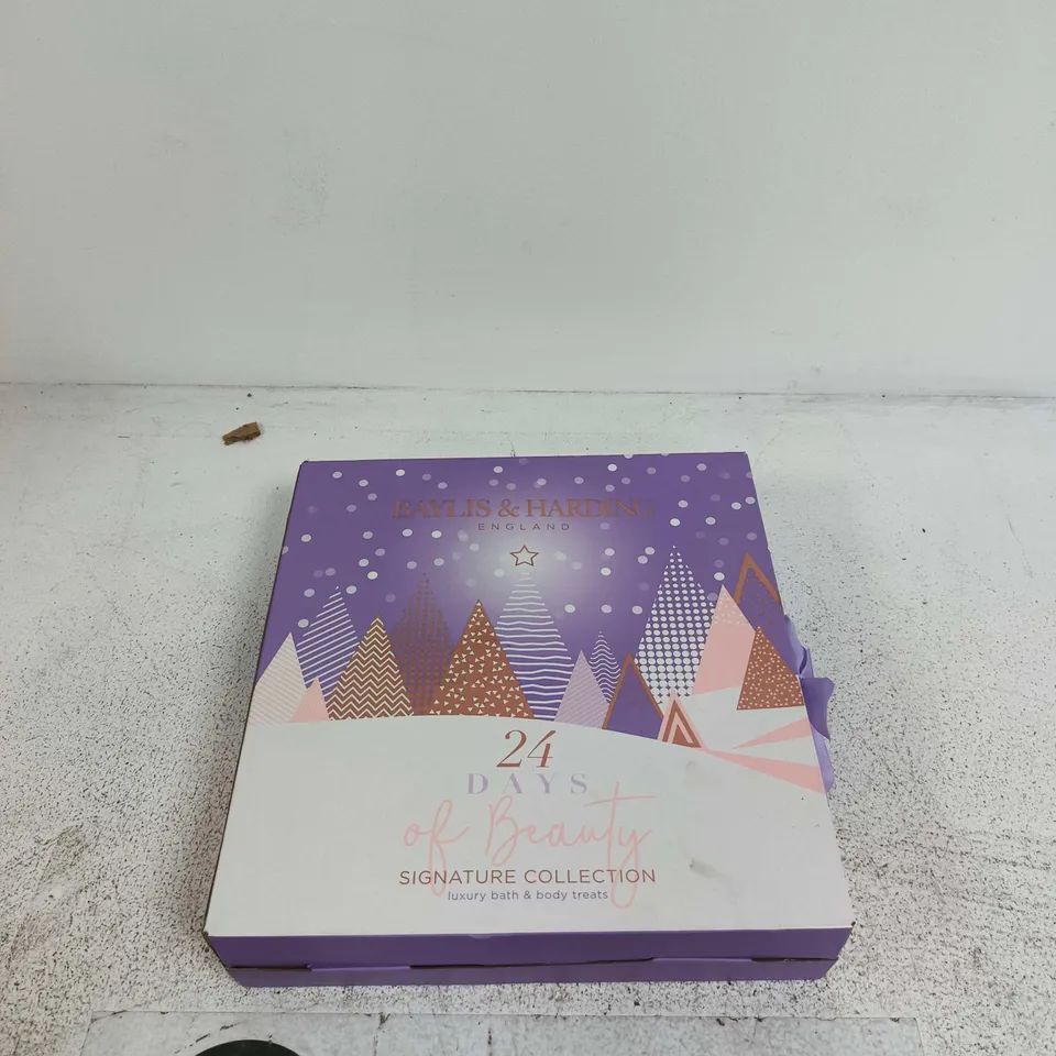 BAYLIS & HARDING 24 DAYS OF BEAUTY SIGNATURE COLLECTION BATH & BODY TREATS ADVENT CALENDAR GIFT SET